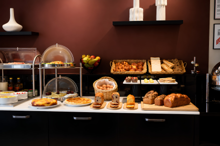 Hôtel Mayflower · Boutique Hôtel Paris 8 · Saint-Lazare