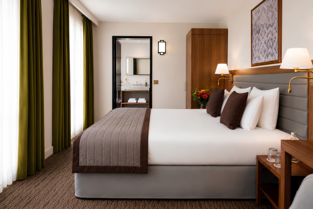Hôtel Mayflower · Boutique Hôtel Paris 8 · Saint-Lazare