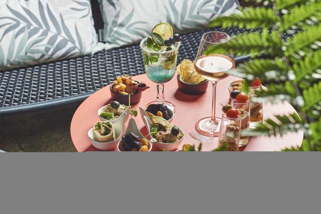 Hôtel Mayflower · Boutique Hôtel Paris 8 · Saint-Lazare