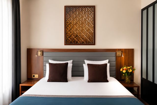 Mayflower Hotel · Boutique Hotel Paris 8 · Saint-Lazare