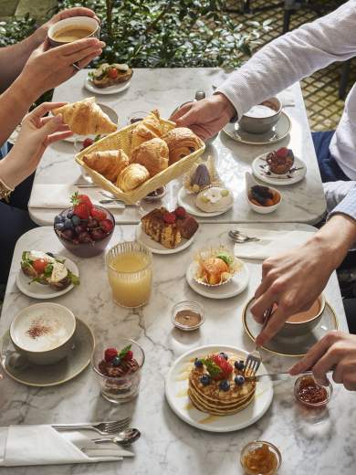 Hôtel Mayflower · Boutique Hôtel Saint-Lazare · Paris 