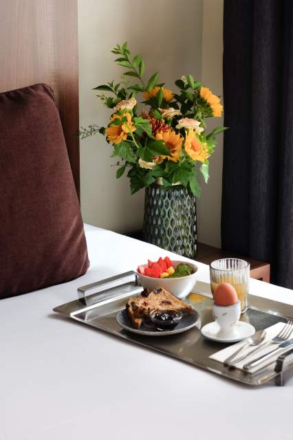 Hôtel Mayflower · Boutique Hôtel Paris 8 · Saint-Lazare