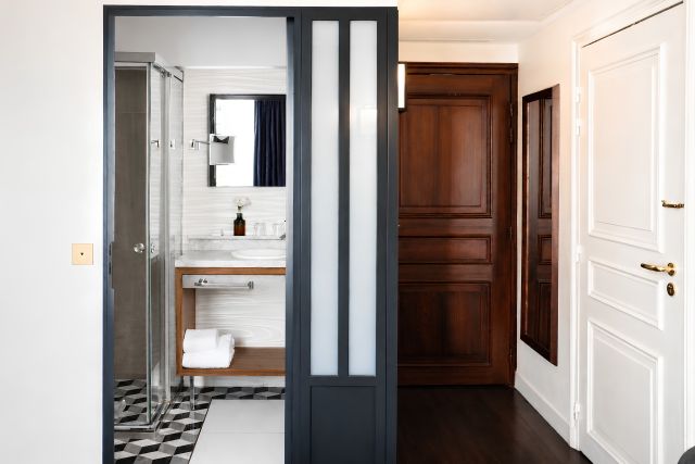 Mayflower Hotel · Boutique Hotel Paris 8 · Saint-Lazare